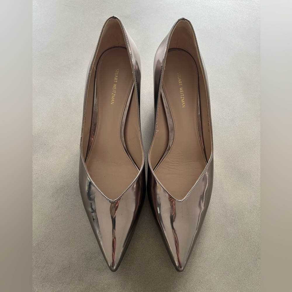 Stuart Weitzman Metallic Low Block Pump, Size 10 - image 1